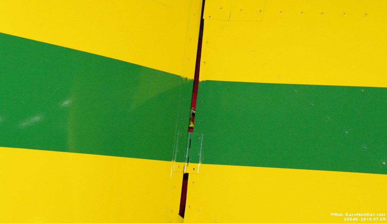 20646Cr - Vacation 2010 - Canadian Bushplane Heritage Centre - Sault Saint Marie